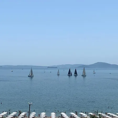 Casa Vista * Burgas City